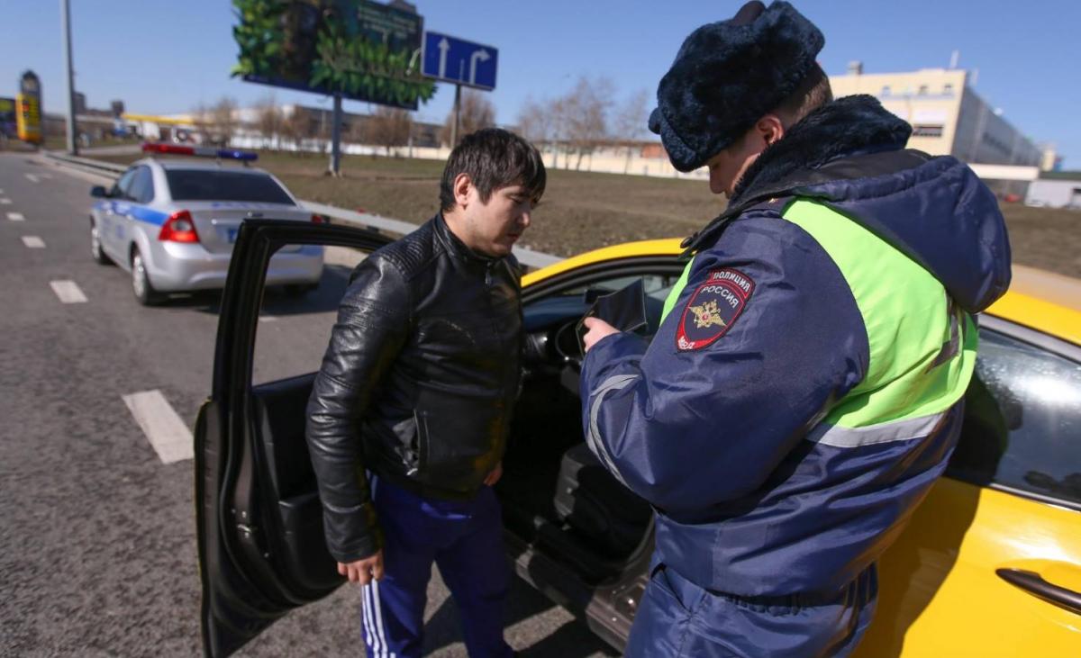 проверки ГИБДД, проверка таксиста